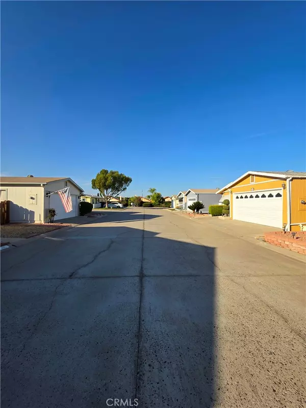 Menifee, CA 92586,27250 Murrieta RD #390