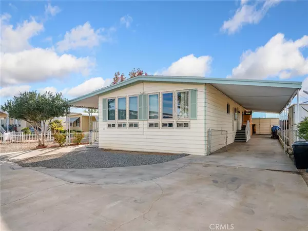 Victorville, CA 92395,13393 Mariposa RD Space 196