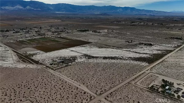 Lucerne Valley, CA 92356,784 Rabbit Springs RD