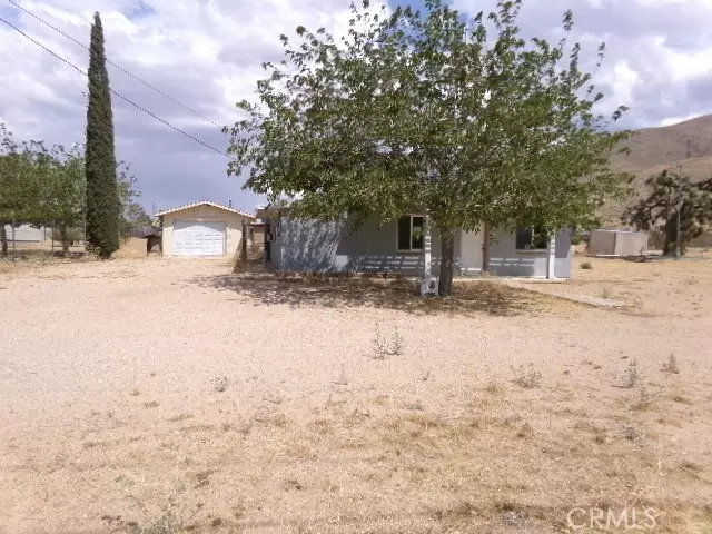 9193 Joshua, Apple Valley, CA 92308