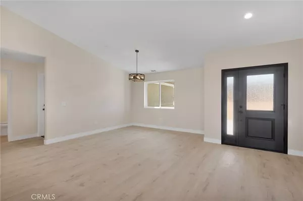 Apple Valley, CA 92308,10647 Central RD