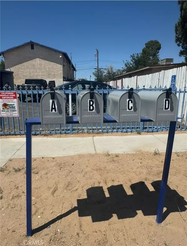 18130 Casaba RD, Adelanto, CA 92301