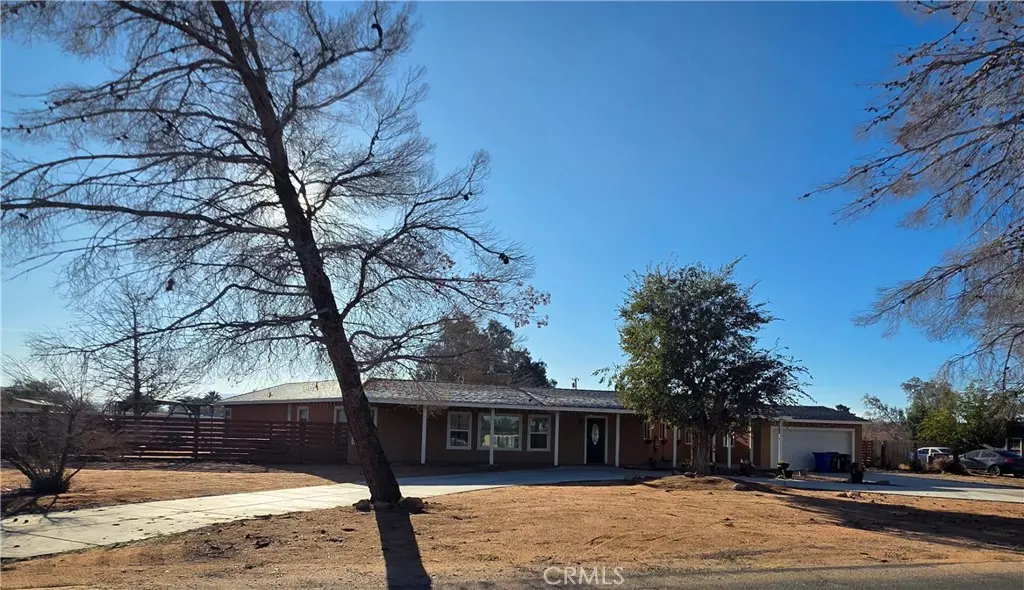 14573 Gayhead, Apple Valley, CA 92307