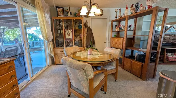 Apple Valley, CA 92308,28210 Desert View