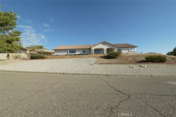 16389 Viho CT, Apple Valley, CA 92307