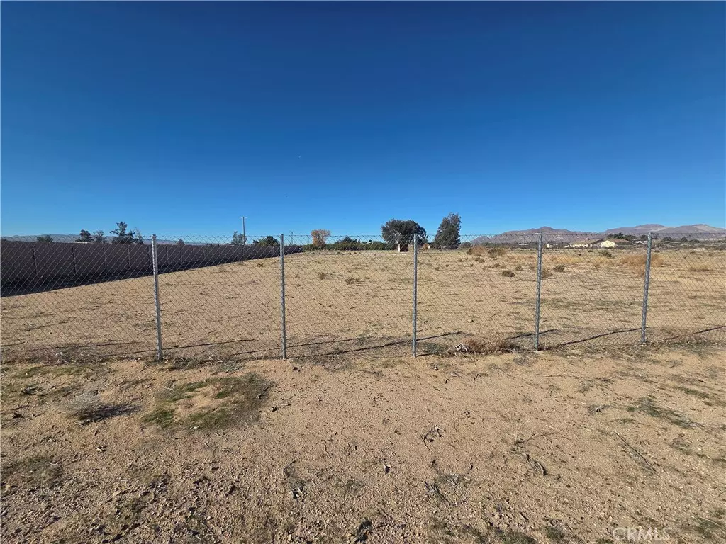 Newberry Springs, CA 92365,43070 Duntroon