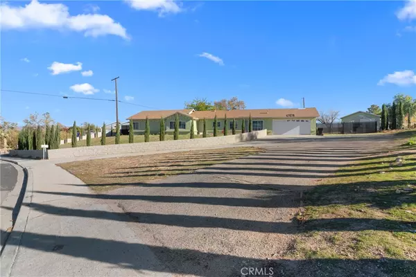 Victorville, CA 92395,16463 Villa DR