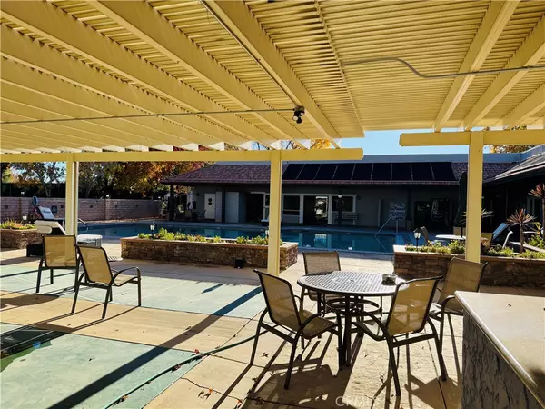 Victorville, CA 92395,13393 Mariposa Rd #281