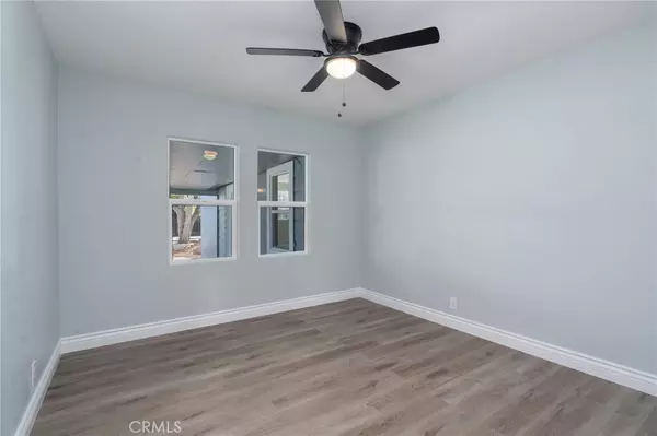 Santa Ana, CA 92706,1425 N King ST