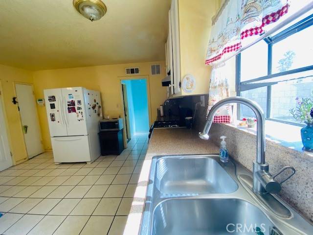 Riverside, CA 92503,6762 Palos DR