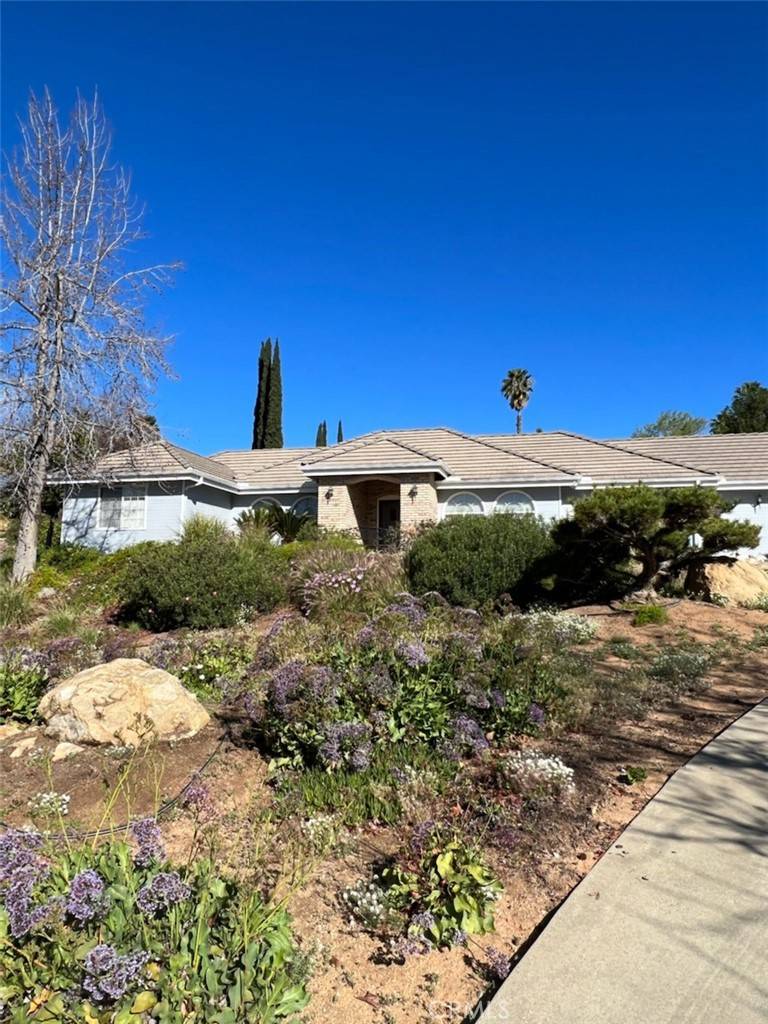 463 Merida DR, Fallbrook, CA 92028