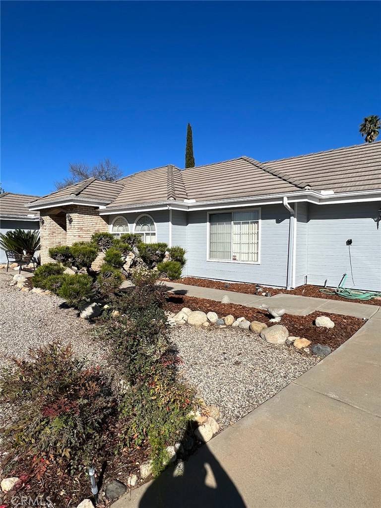 Fallbrook, CA 92028,463 Merida DR