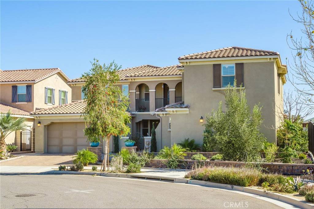 Eastvale, CA 92880,7672 Presidio RD