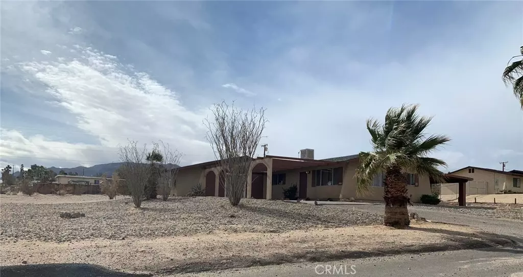 29 Palms, CA 92277,73881 Siesta DR