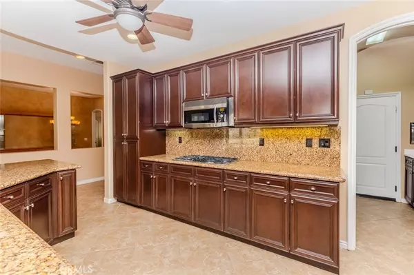 Corona, CA 92883,24025 Fawnskin DR