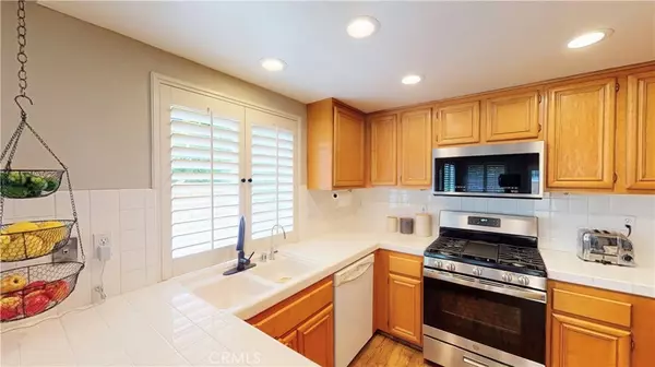 Rancho Santa Margarita, CA 92688,6 Poppyfield LN