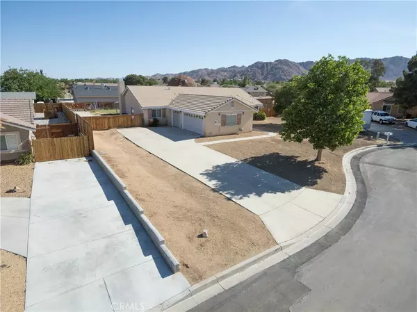 Apple Valley, CA 92307,22642 High Vista Lane
