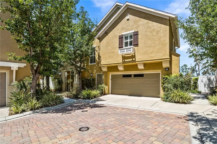 31 Burlingame, Irvine, CA 92602