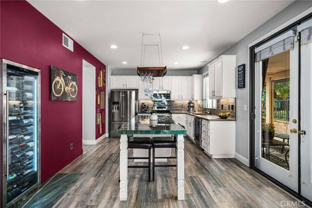 Corona, CA 92883,2906 Wild Springs LN