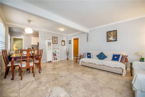 Bellflower, CA 90706,10128 Walnut ST #D