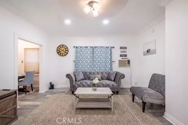 Long Beach, CA 90802,723 E 3rd ST #8