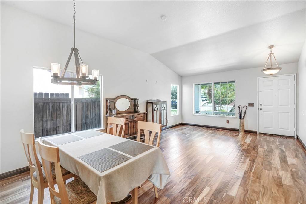 Corona, CA 92882,769 Kingsgate DR