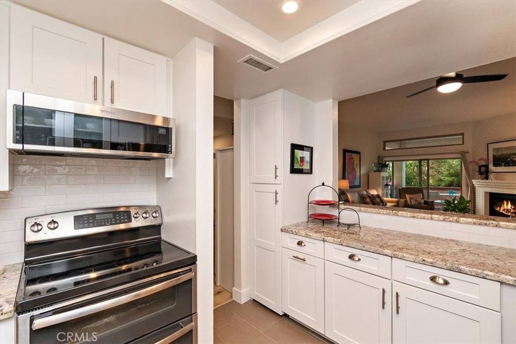 Carlsbad, CA 92010,2866 Englewood WAY