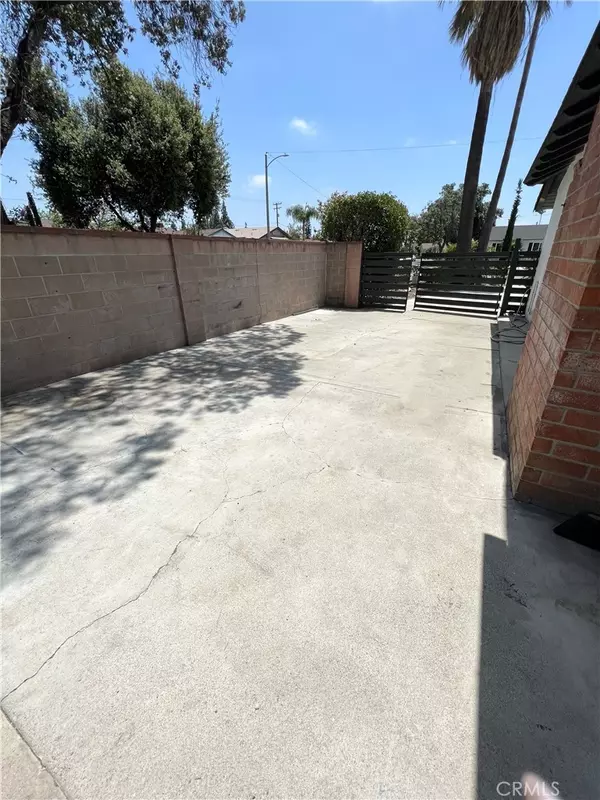 Anaheim, CA 92806,2427 E Seville AVE
