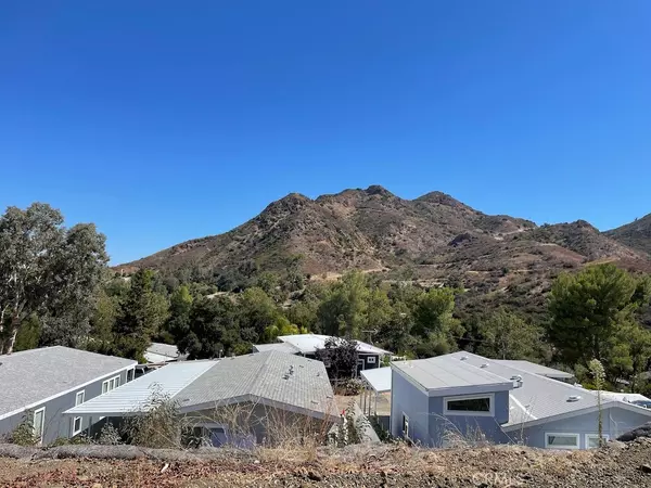 Agoura Hills, CA 91301,30473 Mulholland Hwy, Space 129
