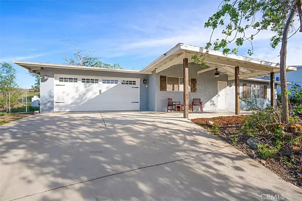 28720 Williams DR, Canyon Lake, CA 92587