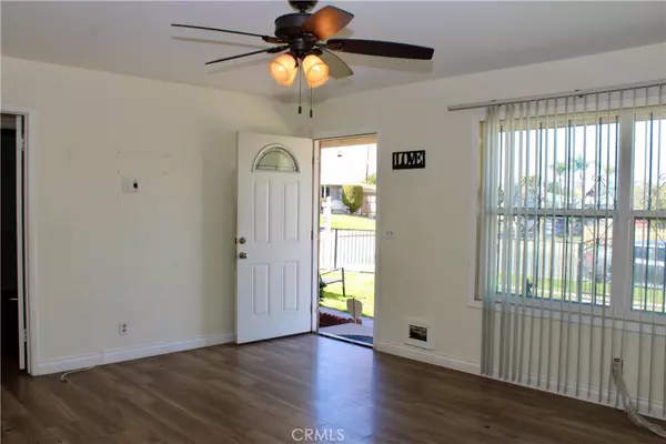 1068 Spruce ST, Corona, CA 92879