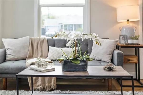 Mission Hills (san Fernando), CA 91345,14715 Maclay ST