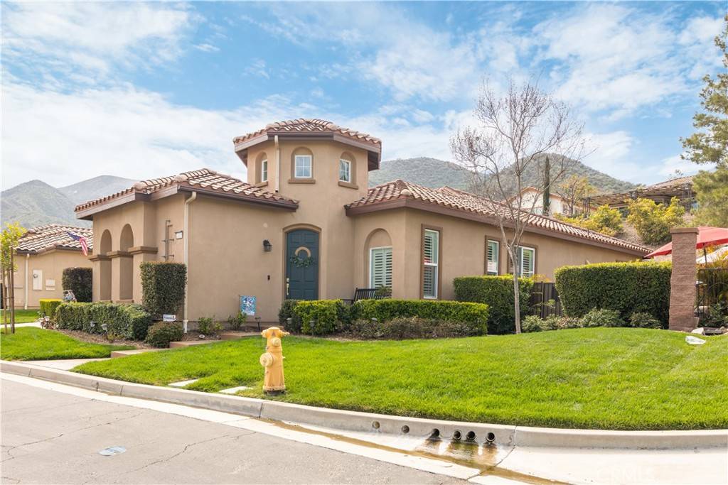 24589 Hatton LN, Corona, CA 92883