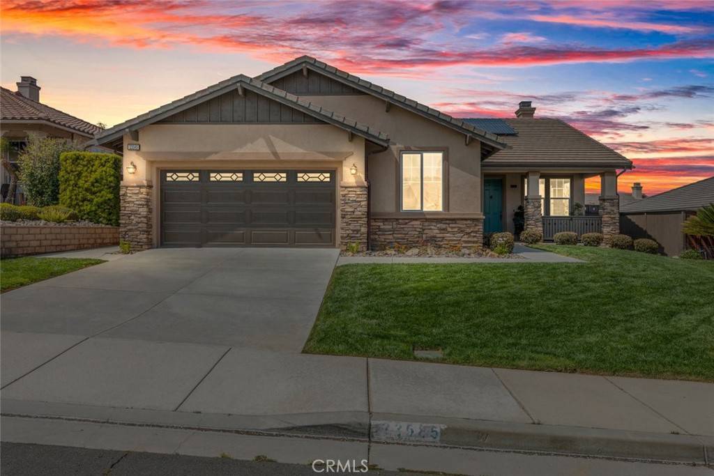 23585 Aquacate RD, Corona, CA 92883