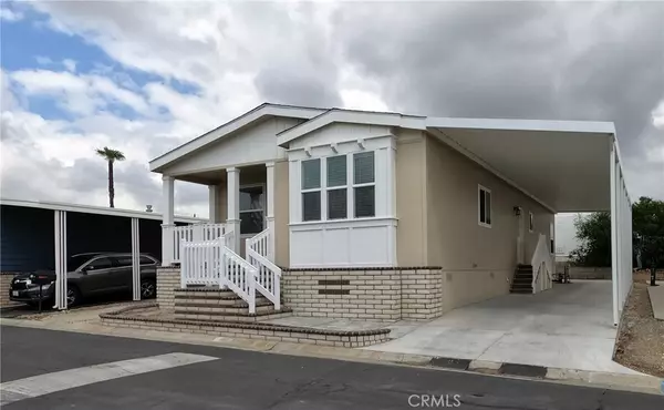 La Verne, CA 91750,4095 Fruit ST #410