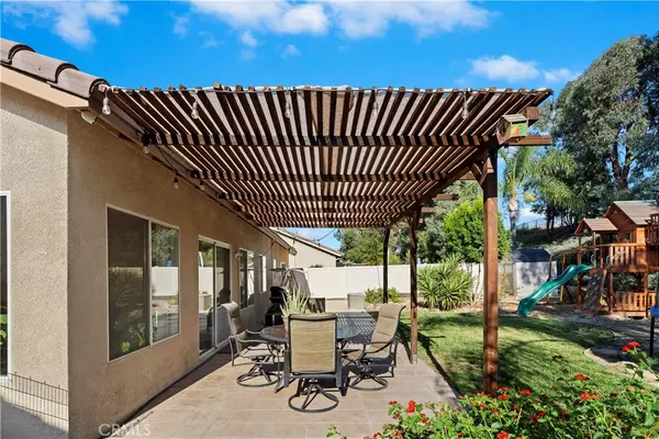 Corona, CA 92883,2010 Crystal Downs DR