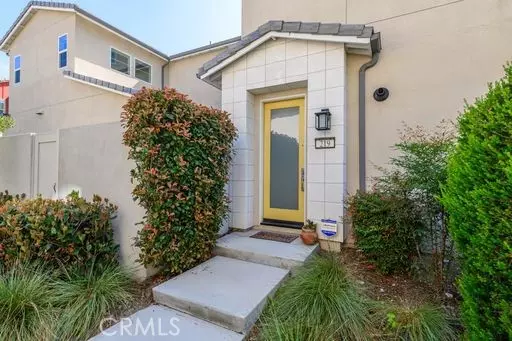 219 Frame, Irvine, CA 92618