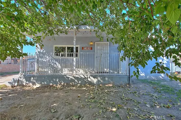 Fontana, CA 92335,10232 Oleander AVE
