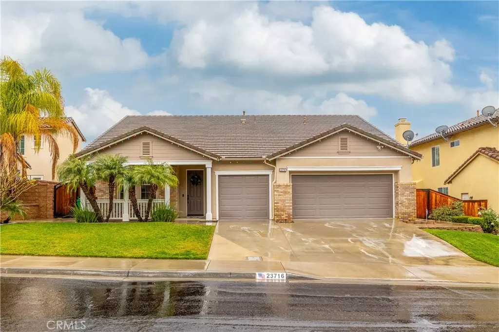 Corona, CA 92883,23716 Pomelo RD