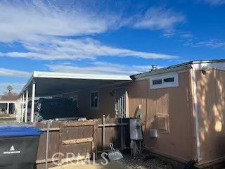 Riverside, CA 92707,2595 Atlanta #33