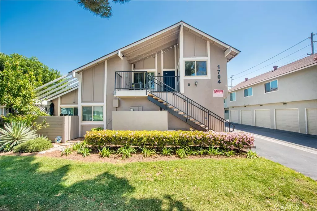 Anaheim, CA 92807,1704 N Willow Woods DR #B