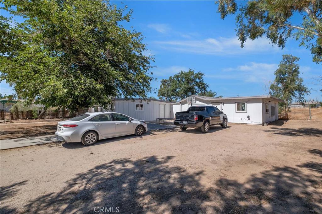 11110 5th AVE, Hesperia, CA 92345
