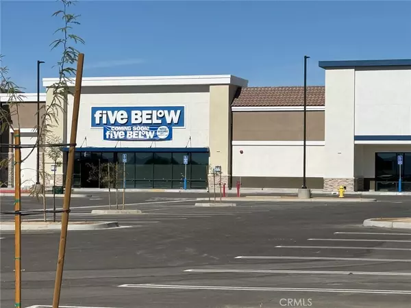 Apple Valley, CA 92307,19575 Bear Valley Rd.