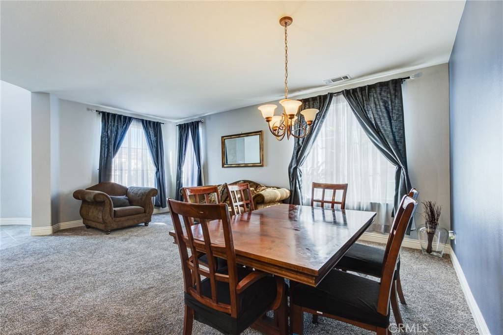 Corona, CA 92883,1652 Rivendel DR