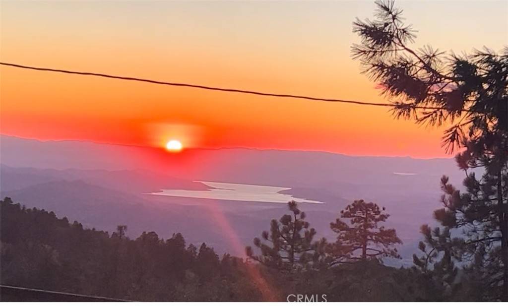Idyllwild, CA 92549,24387 Rocky Point RD