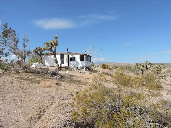 Yucca Valley, CA 92284,58223 Sunflower DR