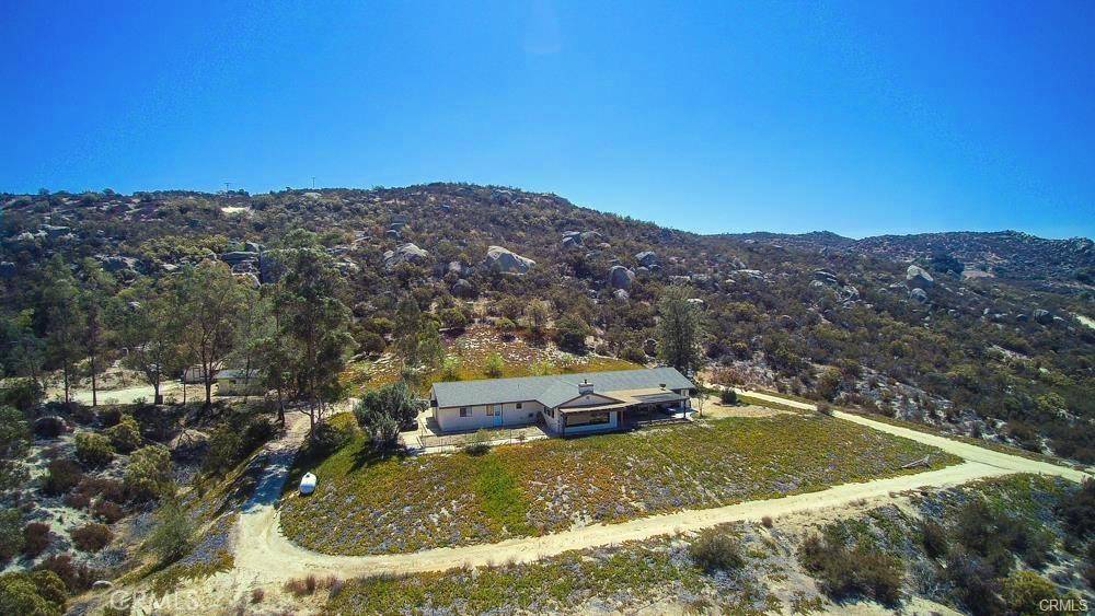 Aguanga, CA 92536,40310 Beaver AVE