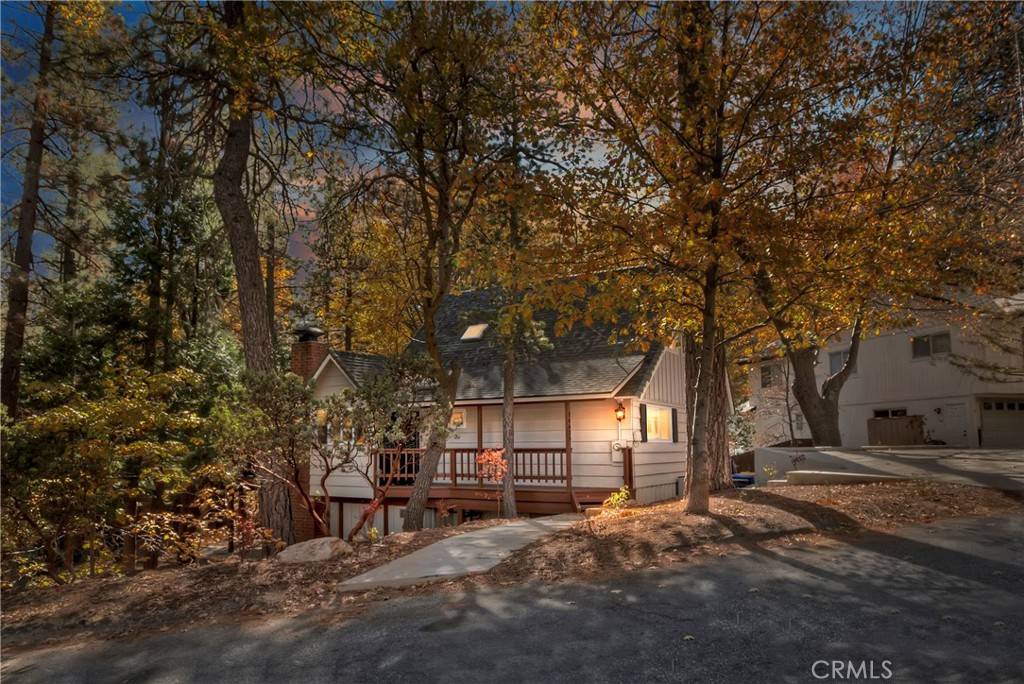 26625 Pinehurst DR, Lake Arrowhead, CA 92352