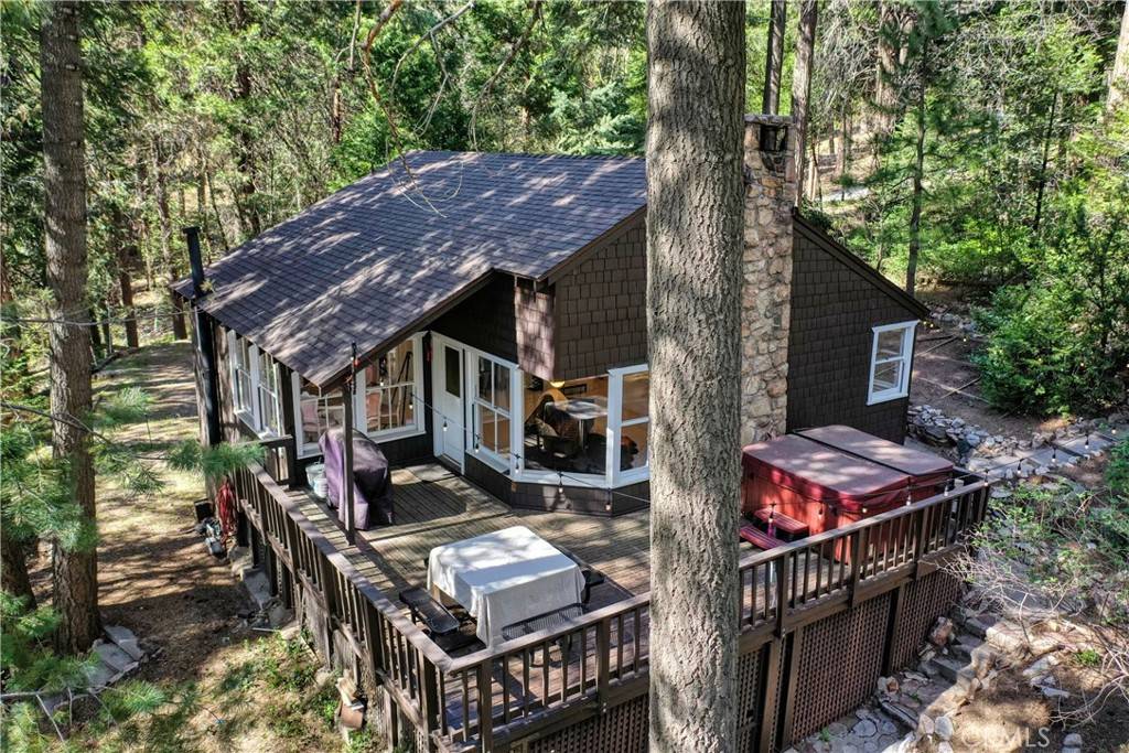 Lake Arrowhead, CA 92352,689 Burnt Mill RD