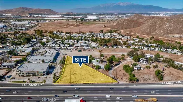 Riverside, CA 92501,101 W La Cadena DR